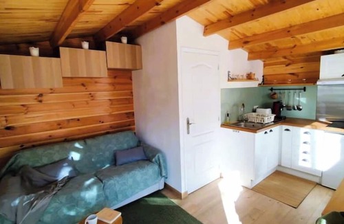 Eourres Ski Chalet | A charming cabin for nature lovers