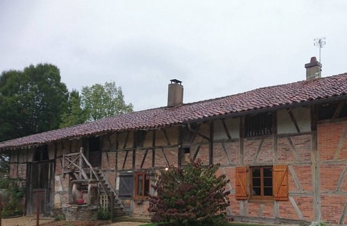 Curciat-Dongalon House | A La Poularde