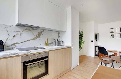 12th Arrondissement Apartment | A Lovely 1-BR/1BA withTerrace - Bois de Vincennes