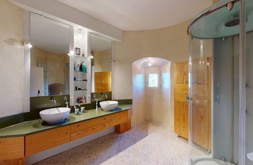 Cerzat Other | A luxurious chateau in the Auvergne in a remarkable setting!