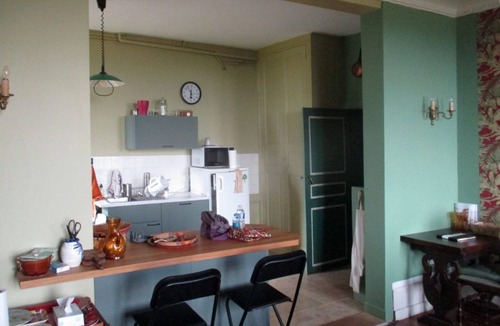 Busset House | A spacious house ideal for vacations with family or friends, or for working remotely