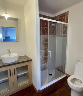 Imphy Apartment | A6 Parking Wifi 1 chambre 3 lits, 1 canapé lit 2 à 6 pers Clim Mobile Réduc à la semaine ou mois