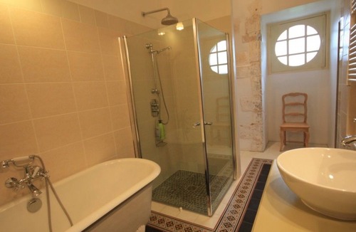 Accolay House | Abbaye de Reigny - Esprit de France