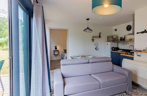 Saint-Augustin-des-Bois Ski Chalet | Accessible chalet & Indoor heated swimming pool