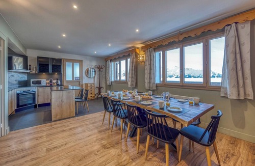 Saint-Nazaire-les-Eymes Ski Chalet | #AH16 | Les Quirlies | Sublime family cottage