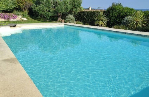 Bedoin House | Air-conditioned 4-person villa with private heated pool