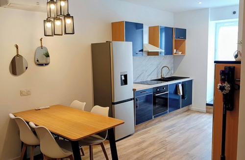 Joncy Apartment | Air-conditioned apartment, first floor. Free parking