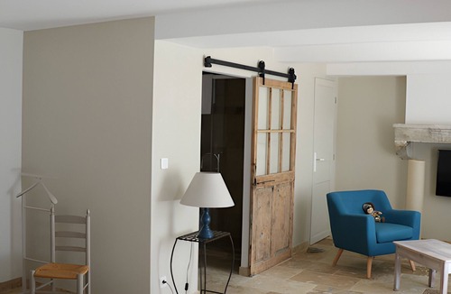 Charols Bed & Breakfast | Air-conditioned “Lavande” Guest Room on Garden Level with Mountain View