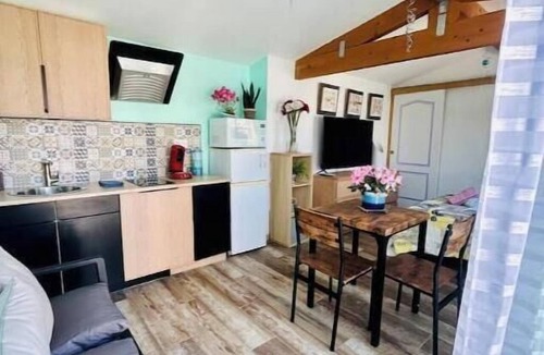 Lattes Apartment | Air-conditioned studio near the beaches