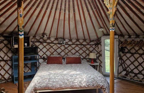 Lussas House | Air-conditioned yurt, near a silkworm nursery amid 8 hectares of wild thyme