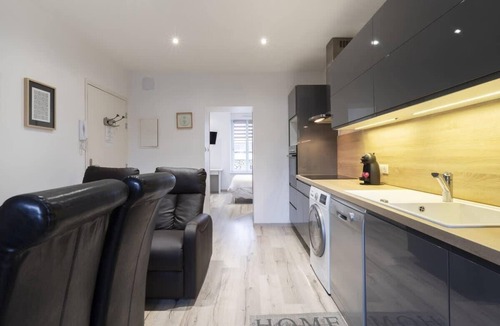 Vittel Apartment | Alain Delon