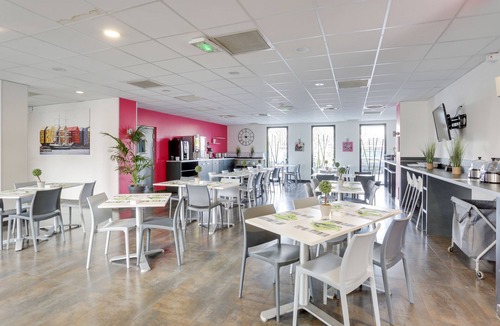 Rungis House | All Suites Appart Hôtel | Aéroport Paris-Orly Rungis