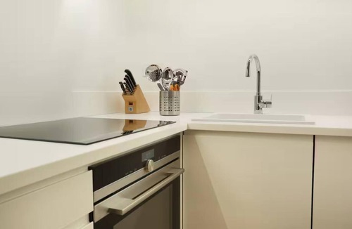Odeon Apartment | AN AUTHENTIC & REFINED PARISIAN EXPERIENCE IN THE HEART OF PARIS – SAINT GERMAIN