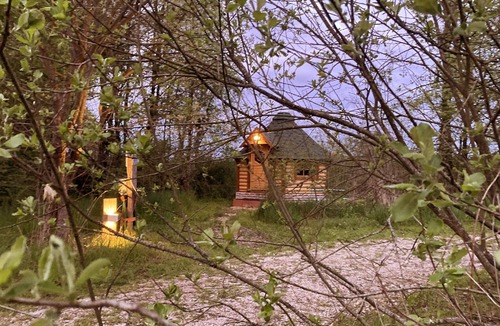 Saint Usuge House | AN OASIS WHERE TO FIND THE ESSENTIALS AND TAKE A BREAK IN CONSCIOUSNESS & IN