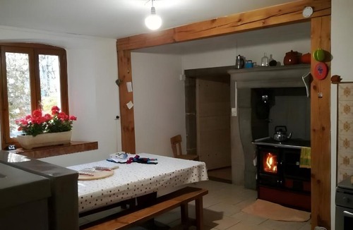 Chatelblanc House | Ancienne petite ferme
