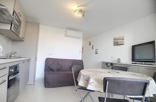 Saintes-Maries-de-la-Mer Apartment | Apartment Saintes-Maries-de-la-Mer, 1 bedroom, 4 persons