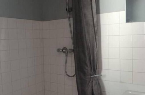 Saint-Sernin-du-Bois Apartment | Apartment across from the dam and the pond