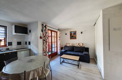 Cauterets Apartment | Apartment 3 to 6 pers. Located 10 minutes' walk from the cable cars and thermal baths.