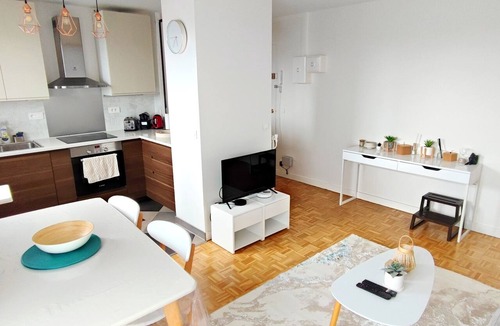 Quartier Centre Ville Apartment | Apartment 4 pers - TGV 🚄 + RER B&C🚆- Netflix/Disney+ 😎🍿