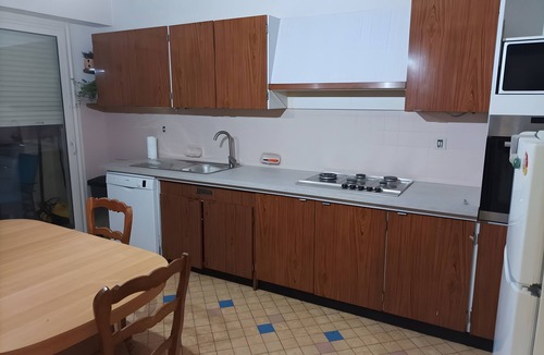 Chamole Apartment | Apartment 'Détente' with Balcony and Wi-Fi