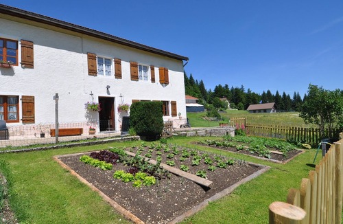 Premanon Apartment | Apartment for 6 people Prémanon near Jouvencelles