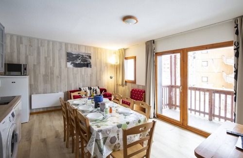 Bramans Apartment | Apartment for 8 people with parking