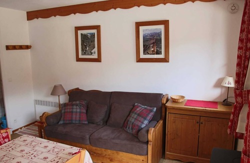 Bramans Apartment | Apartment for 8 people with 3 rooms