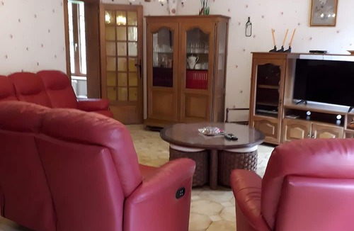 Plombieres-les-Bains Apartment | Apartment "La Petite Caille - 8" with Balcony and Wi-Fi