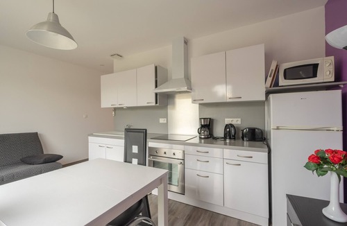 Saint-Simon-de-Bordes Apartment | Apartment 'Le Clos Du Champ De L'Amour - Talmont' with Private Pool, Wi-Fi & AC