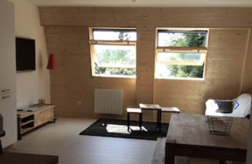Saint-Jacques-des-Blats Apartment | Apartment