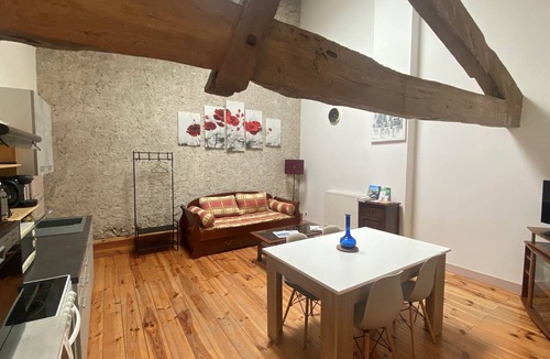 Le Fleix Apartment | Apartment Gîte Le Hibou 3★ - Swimming pool & air conditioning, Dordogne