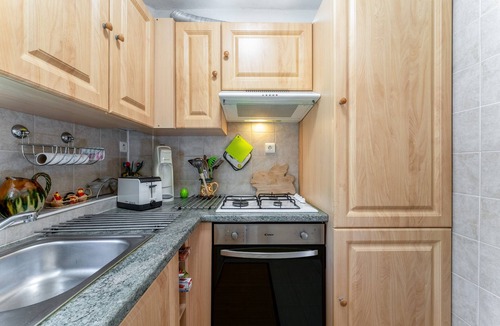 Entrechaux Apartment | Apartment 'Gîte Le Séguret' with Mountain View and Wi-Fi