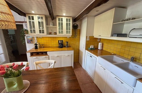La Begude-de-Mazenc Apartment | Apartment "Gîte La Freydière" Surrounded by Nature in Drôme Provençale