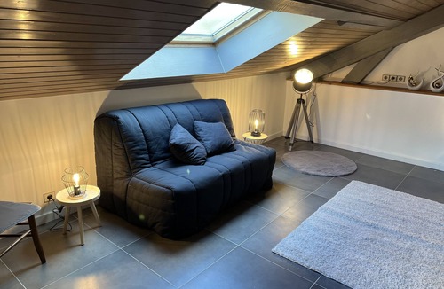 Saint-Jean-Baptiste Apartment | Apartment in a quiet neighborhood near downtown