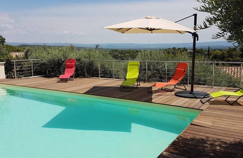 Beaumes-de-Venise Apartment | Apartment in the middle of olive trees, very nice view
