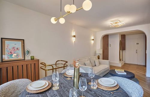 Saint-Vincent-de-Paul Apartment | Apartment in the Center of Paris
