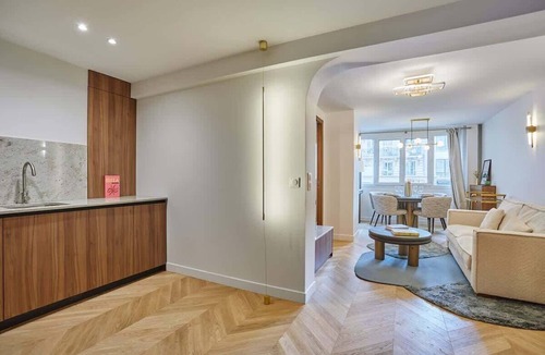 Saint-Vincent-de-Paul Apartment | Apartment in the Center of Paris