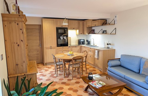 Chaleze Apartment | APARTMENT in the countryside, near Besançon, very quiet environment