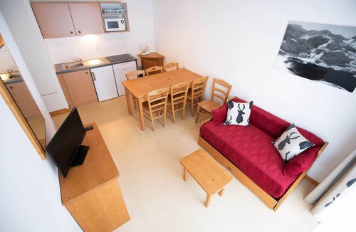 Bramans Apartment | Apartment in Val Cenis with balcony