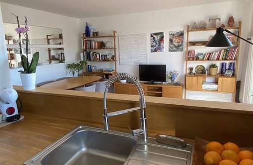 Les Viselets Apartment | Apartment Listings - Near Paris, Bois de Vincennes, the banks of the Marne, and Disneyland
