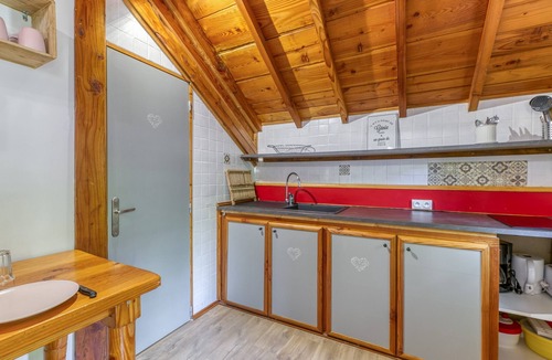 Vaulnaveys-le-Bas RV Rental | Apartment "Myosotis" with mountain view, Wi-Fi and air conditioning