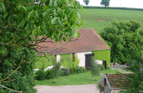 Anthien Apartment | Apartment on a bocage farm, Morvan nature park