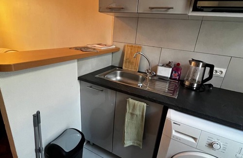 Quartier de la Chapelle Apartment | Apartment Paris 18 Quartier vibrant proche métro