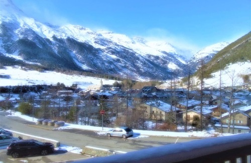Bramans Apartment | Apartment with balcony in Val Cenis
