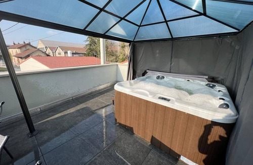 Champagnole Apartment | Apartment with Jacuzzi Downtown Champagnole