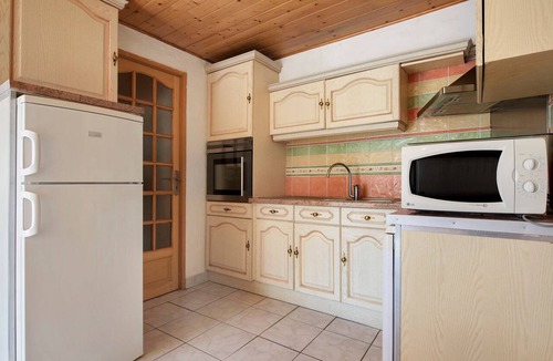 Grust Apartment | Apartment with Panoramic View in a Picturesque Mountain Village