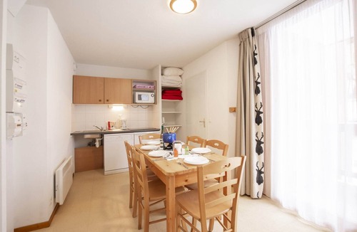 Bramans Apartment | Apartment with parking for 5 people