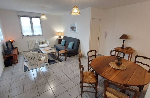 Sainte-Genevieve-des-Bois Apartment | Appartement Douillet à 35 mn de Paris
