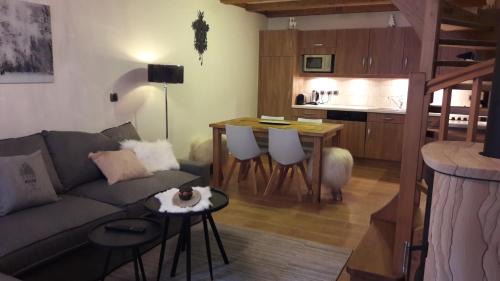 Le Praz Apartment | Appart 6 pers 3 étoiles centre proximité remontées mécanique Courchevel Le Praz - Los Robles