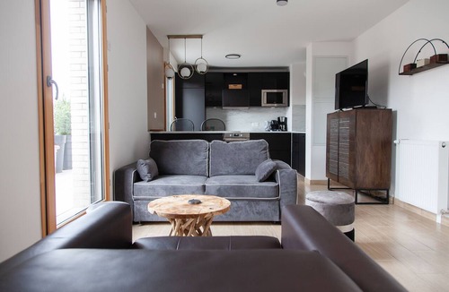 Villejuif Apartment | Appart Chic & Elégant-Métro 7 Leo-Lagrange+Parking